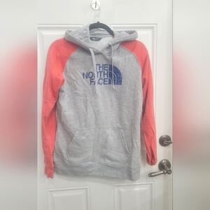 North Face hoodie. no stains, no rips med